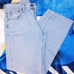 569 Levis 30x32